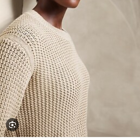 Banana Republic Textured Tan Sweater - Picture 1 of 12